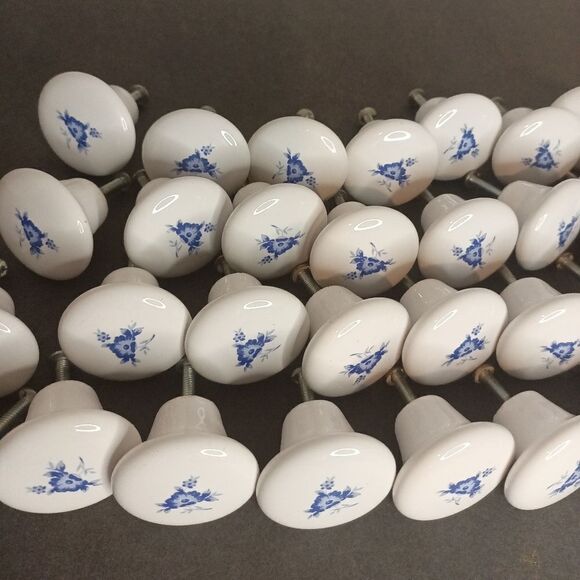 Vintage porcelain cabinet door pulls - Picture 10 of 13